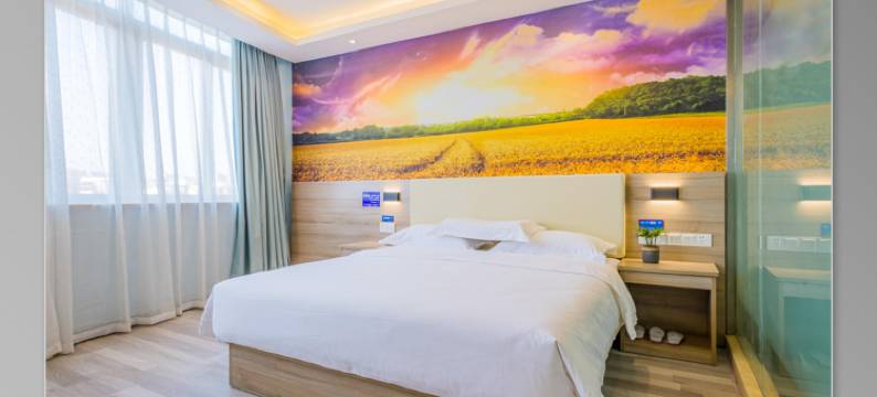 轻旅酒店(嘉兴泰旗路店)图片