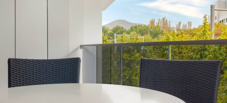 堪培拉美利通公寓式酒店(Meriton Suites Canberra)图片
