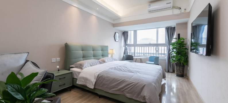 大明湖海晏门湖光山色民宿(历山路分店)图片