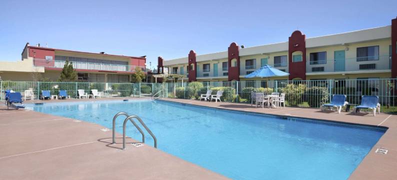 圣达菲墨西哥戴斯酒店(Days Inn by Wyndham Santa Fe New Mexico)图片