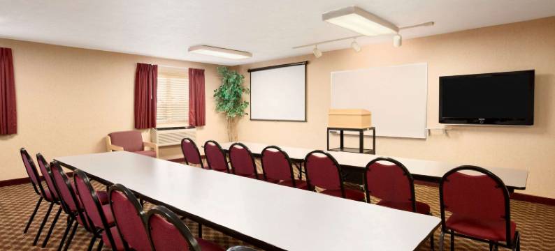 贝灵汉机场-芬代尔温德姆速8酒店(Super 8 by Wyndham Bellingham Airport/Ferndale)图片