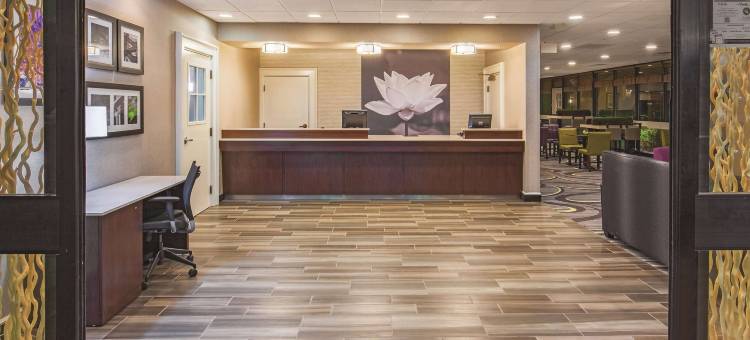 温德姆豪生-萨克拉门托市中心(Howard Johnson by Wyndham Sacramento Downtown)图片