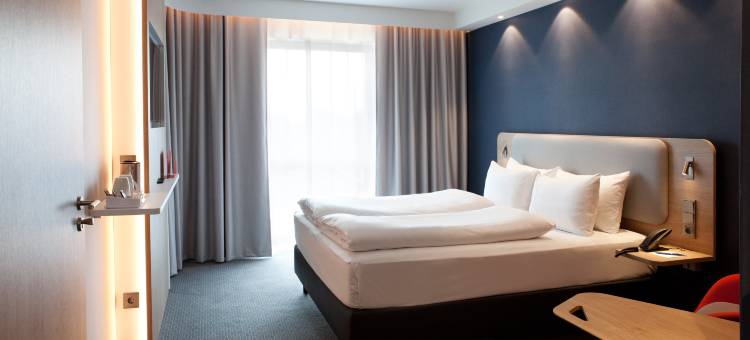 杜塞尔多夫机场智选假日酒店(Holiday Inn Express Dusseldorf Airport)图片