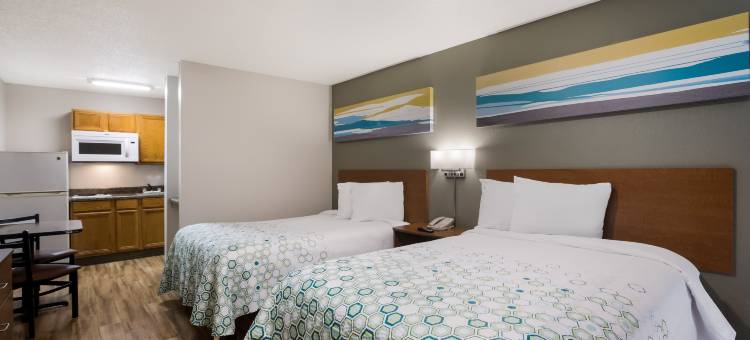 卡温顿霍姆汤公寓(HomeTowne Studios Covington, GA)图片