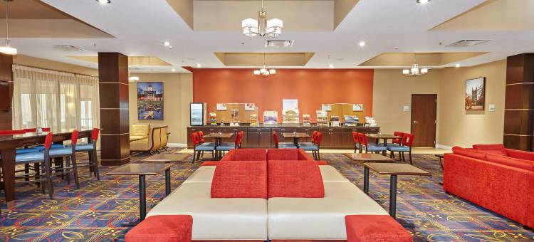 哥伦比亚大学区智选假日酒店及套房(Holiday Inn Express & Suites Columbia Univ Area - Hwy 63)图片