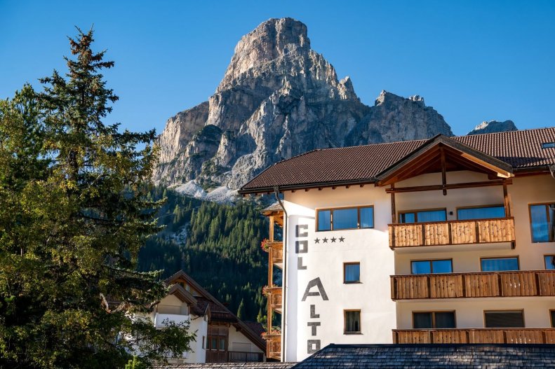 Hotel Col AltoOver view
