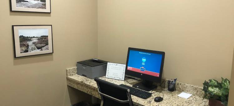 苏瀑北AmericInn酒店(AmericInn by Wyndham Sioux Falls North)图片
