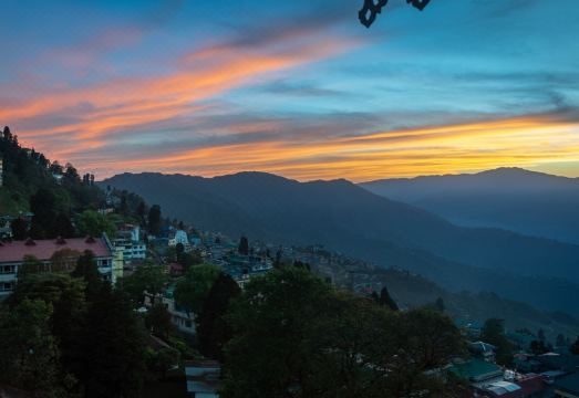 Sumitel Queens Yard Hotel Overview