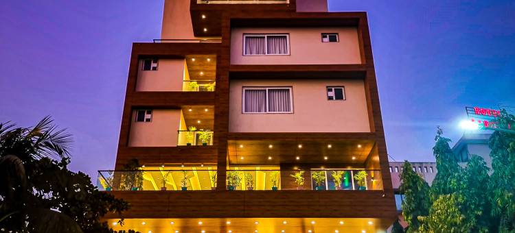 阿迪亚曼辛旅馆酒店(Hotel Aditya Mansingh Inn)图片