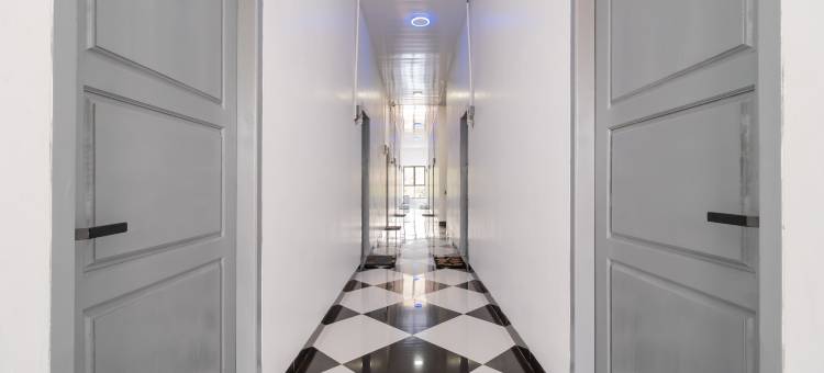 红多兹酒店-近楠榜白沙瓦兰图古科克拉特(RedDoorz Near Tugu Coklat Pesawaran Lampung)图片