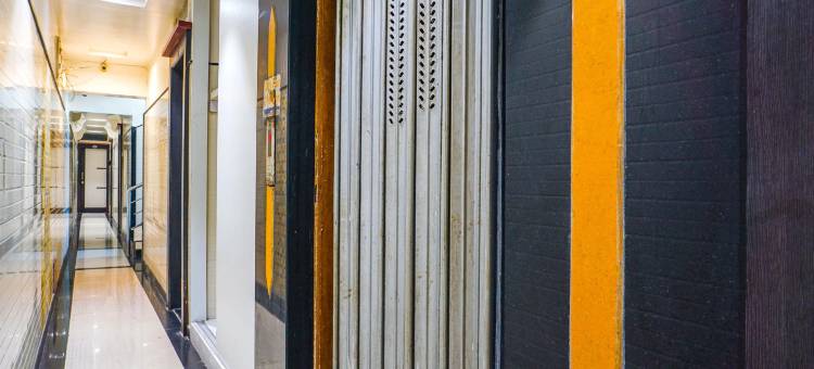 Fabhotel 图尔西公园(Via Tulsi Park - Nr Sai Baba Temple)图片