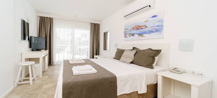 科斯塔瑟利亚兹酒店(Costa Sariyaz Hotel Bodrum)图片