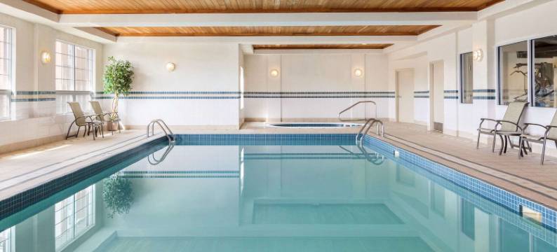 卡尔加里 - 东北丽笙乡村套房酒店(Country Inn & Suites by Radisson, Calgary-Northeast)图片