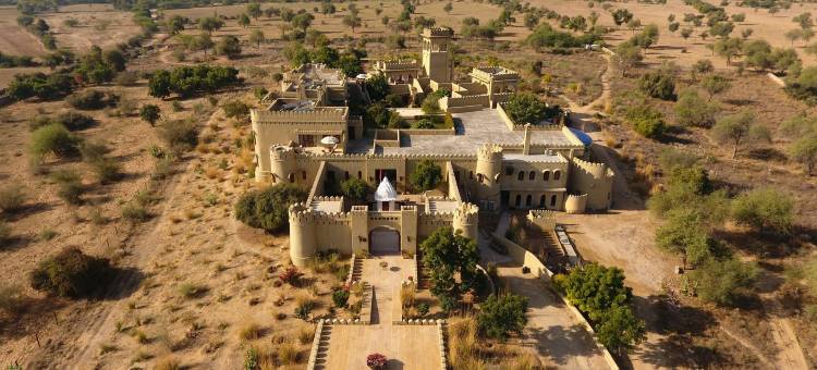 米希尔加酒店(Mihir Garh)图片