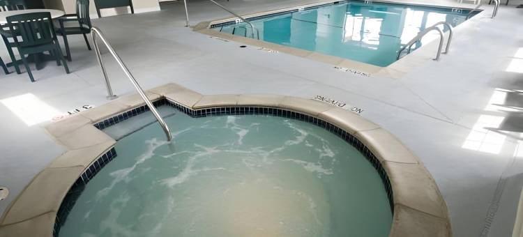 邓迪丽怡酒店(Country Inn & Suites by Radisson, Dundee, MI)图片