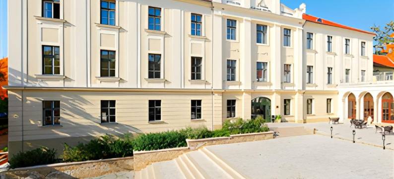 安娜葡萄酒远景大饭店(Anna Grand Hotel)图片