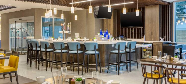 坎布里亚酒店-尼亚加拉瀑布(Cambria Hotel Niagara Falls)图片