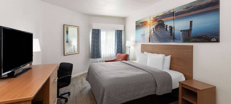 比洛克西海滩戴斯酒店(Days Inn by Wyndham Biloxi Beach)图片