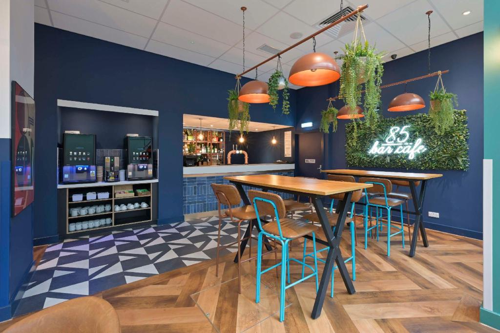 Travelodge Leeds Central Vicar LaneOver view