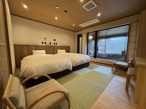 Senkyo Hotel Overview