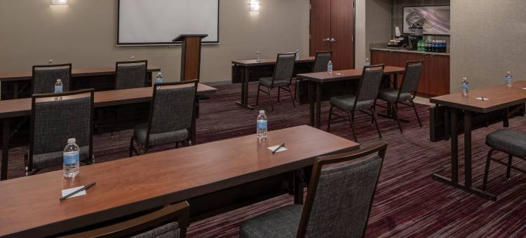 孟菲斯东/公园大道万怡酒店(Courtyard Memphis East/Park Avenue)图片