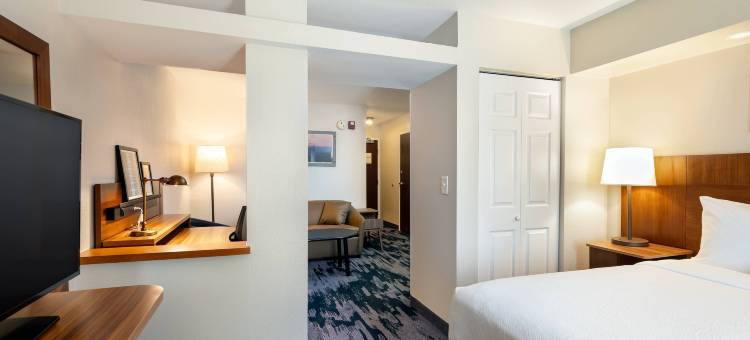 萨凡纳机场万枫套房酒店(Fairfield Inn & Suites Savannah Airport)图片