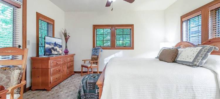 Cozy Mtn Retreat w/ Hiking & Views - Pet Friendly!图片