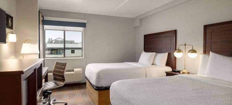 威斯康星麦迪逊美吟温德姆酒店(AmericInn by Wyndham Madison WI)图片