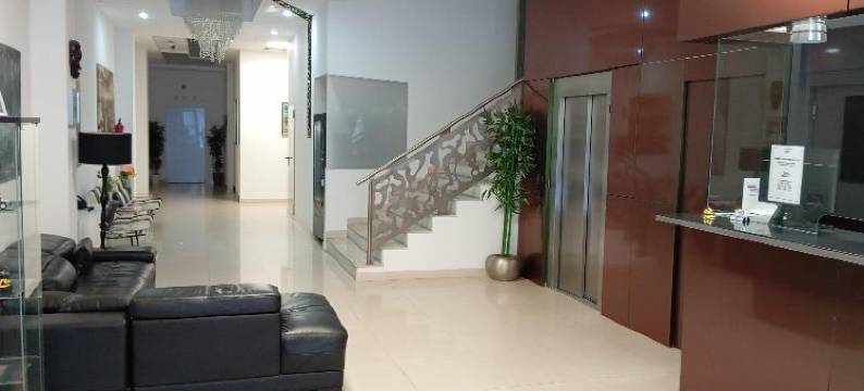 奥维耶多小憩酒店(NAP Oviedo)图片