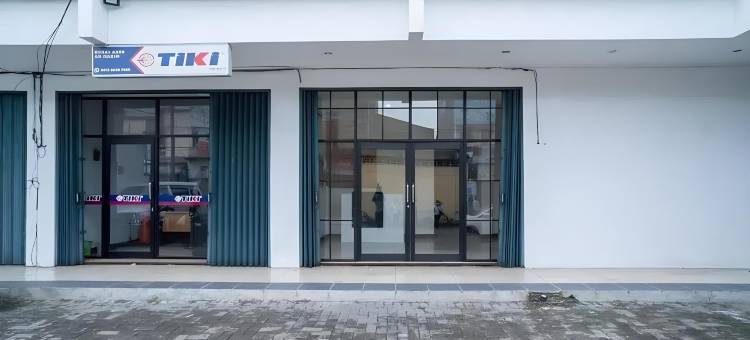 红多兹酒店-近唐格朗车站(RedDoorz Near Stasiun Tangerang)图片