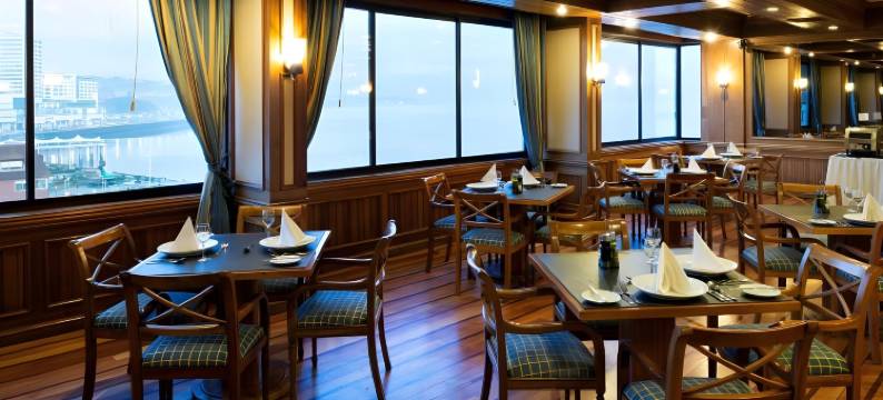 蒙特港阿巴总统套房公寓酒店(Abba Presidente Suites Puerto Montt)图片