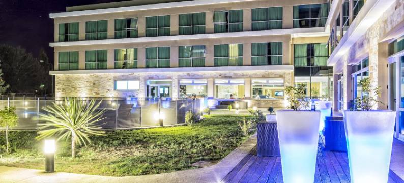 内乌肯豪生酒店(Howard Johnson by Wyndham Neuquen)图片