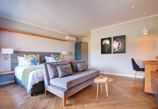 Knysna Hollow Country Estate Hotel Overview