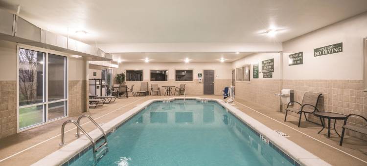 查塔努加北希克森拉昆塔温德姆套房酒店(La Quinta Inn & Suites by Wyndham Chattanooga North - Hixson)图片