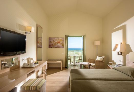 Silva Beach HotelHotel Overview