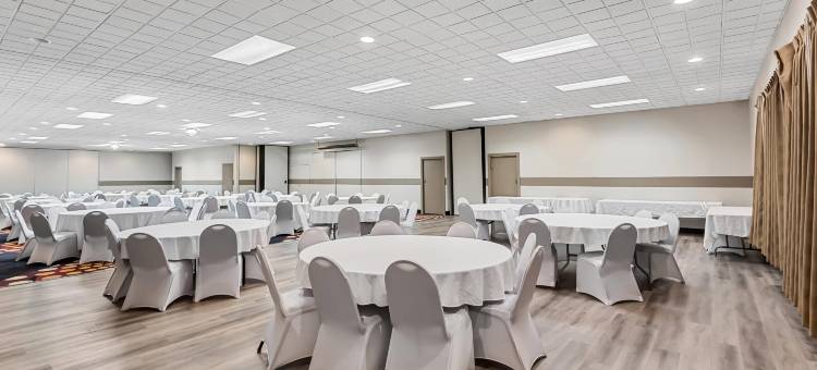 道奇堡凯艺酒店(Quality Inn Fort Dodge)图片