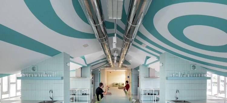 圣地亚哥德孔波斯特拉的Loop INN青年旅馆(Loop Inn Hostel Santiago de Compostela)图片