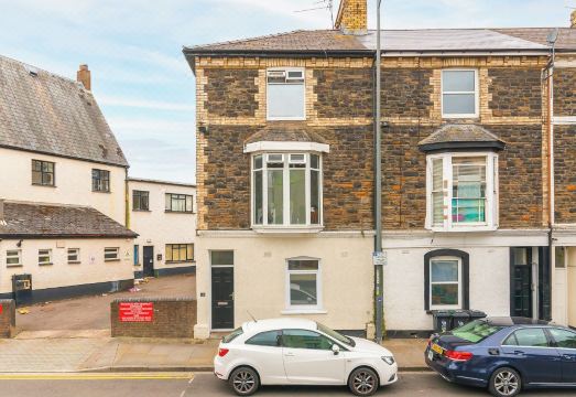 Crescent ApartmentsHotel Overview