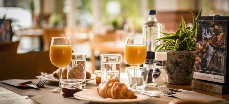 康铂饭店与餐馆芬洛酒店(Campanile Venlo)图片