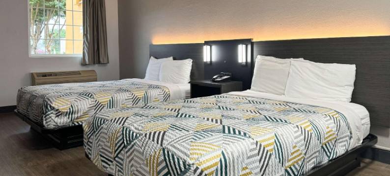 阿拉巴马亨茨维尔 - 大学大道 6 号汽车旅馆(Motel 6 Huntsville, Al University Dr.)图片