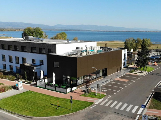 希拉瓦温泉酒店