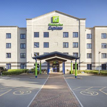 浦耳智选假日酒店(Holiday Inn Express POOLE by IHG)图片