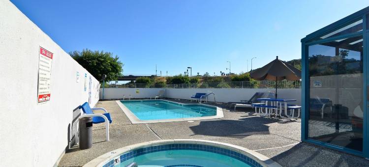 诺瓦托马林索诺玛美洲最佳价值酒店(America's Best Value Inn of Novato)图片