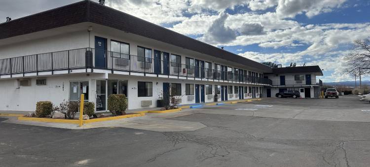 新墨西哥格兰茨 6 号汽车旅馆(Motel 6 Grants, NM)图片