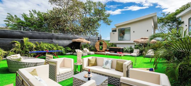 The MVillas with Exclusive Beach Club Access图片