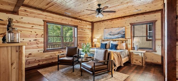 Sleeps ~22, Heated Indoor Pool, Hot Tub, Game Room, Outdoor Fireplace, Big Deck图片