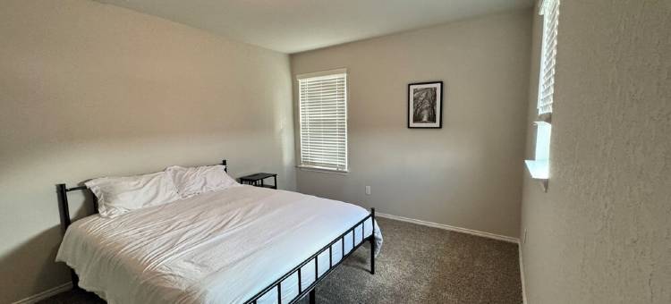 圣安东尼奥西北部宠物友好四卧室度假屋 | 温馨便捷(Pet-Friendly 4Br Home in Northwest San Antonio | Cozy & Convenient)图片