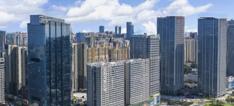 蓝韵海景公寓(湛江霞山区荣盛广场店)图片