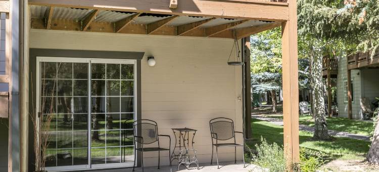 901疯狂马圈2卧室公寓由RedAwning(901 Crazy Horse Circle Condo)图片