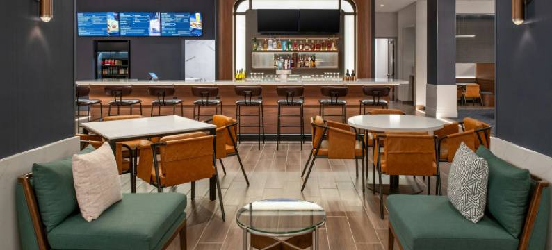 圣贝纳迪诺洛马琳达万怡酒店(Courtyard San Bernardino Loma Linda)图片